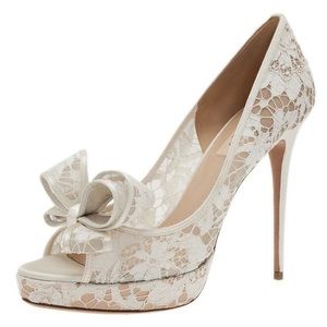Valentino Lace Couture Peep Toe Satin Trim, Ivory, Size 9.5 / 40